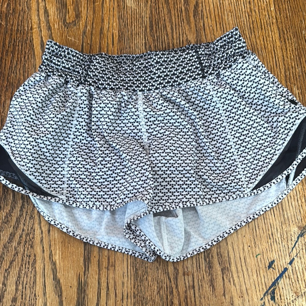 Lululemon Athletica Black and White Athletic Shorts with Elastic Waistband
